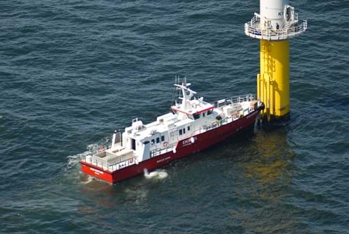 Offshore-alan tuuliturbiinien huoltoalus